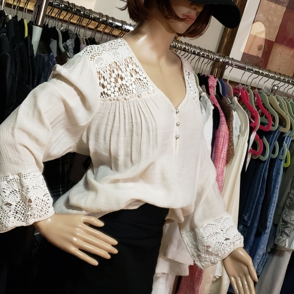 🛍Lilly  Collection Long Sleeves Tunic - Picture 4 of 10